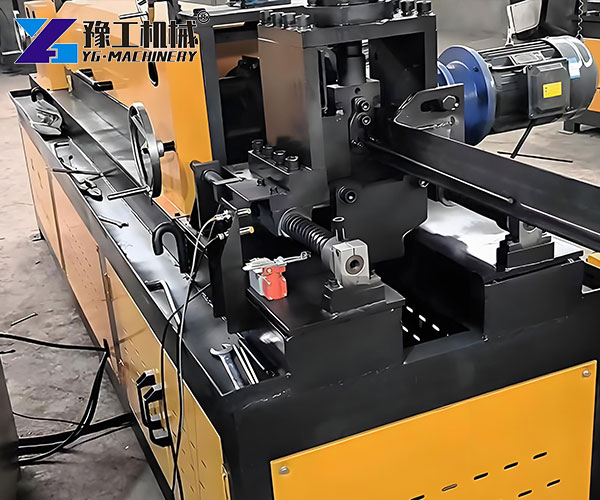 Energy saving reinforcement wire cutting hardware