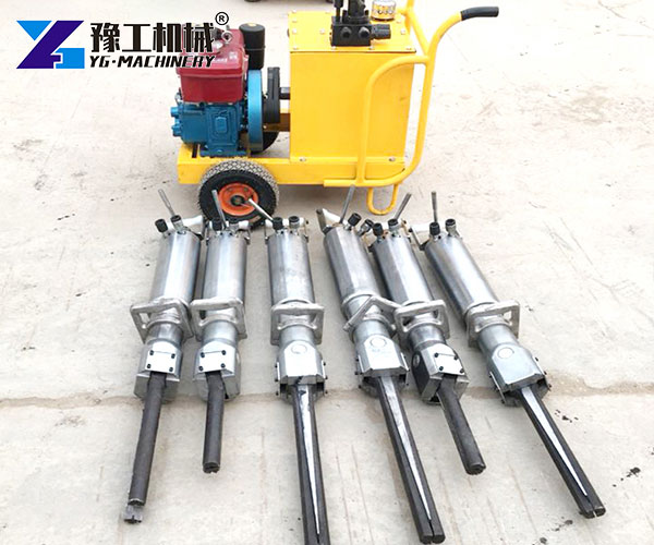 safe hydraulic rock handler