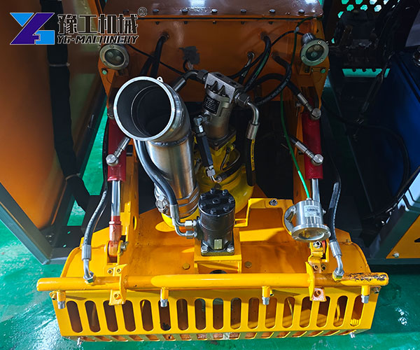 Crawler Cleaning Robot