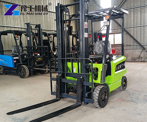 intelligent warehouse cargo truck