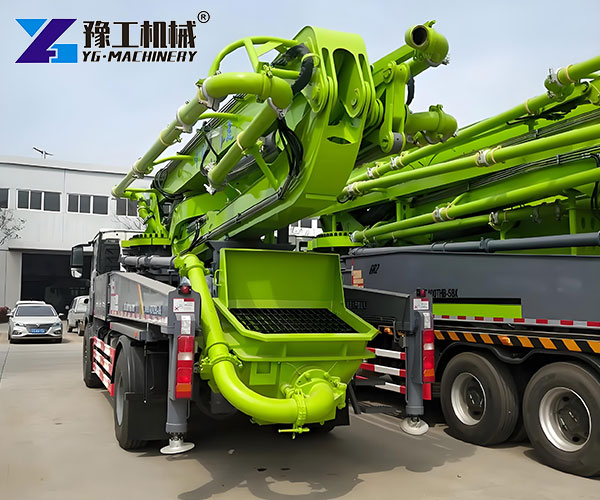 mobile pump vehicle