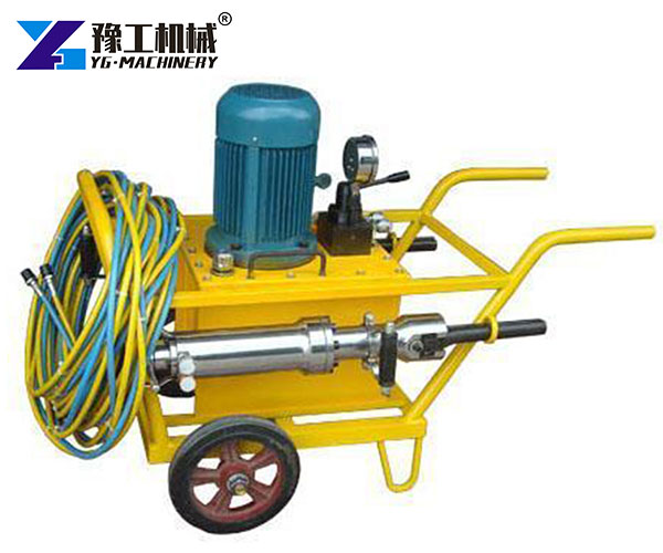 mobile rock breaking unit