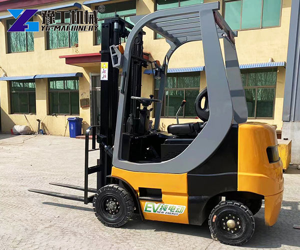 robust yet nimble stacker