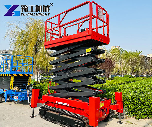 warehouse scissor lift in action