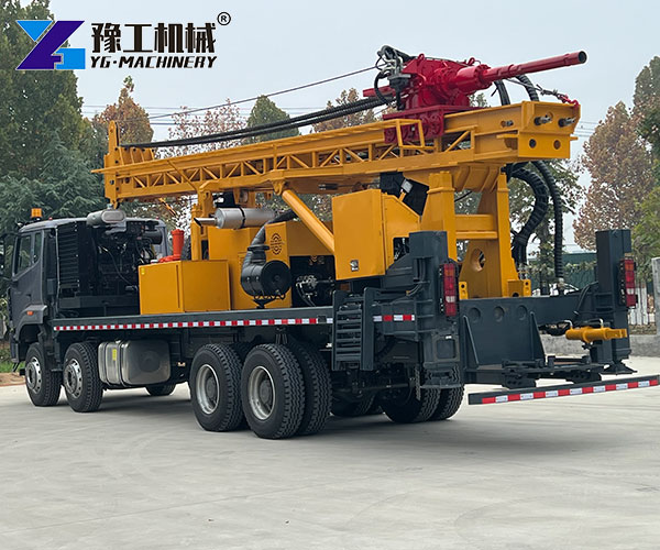 hydraulic drilling rig