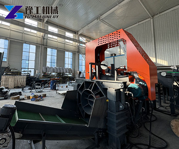 wood splitting equipment