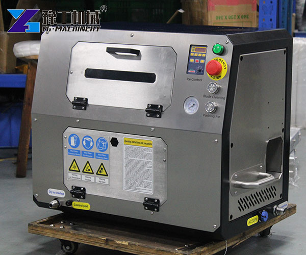 dry ice cleaning system use