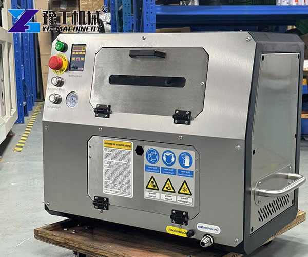 dry ice cleaning unit
