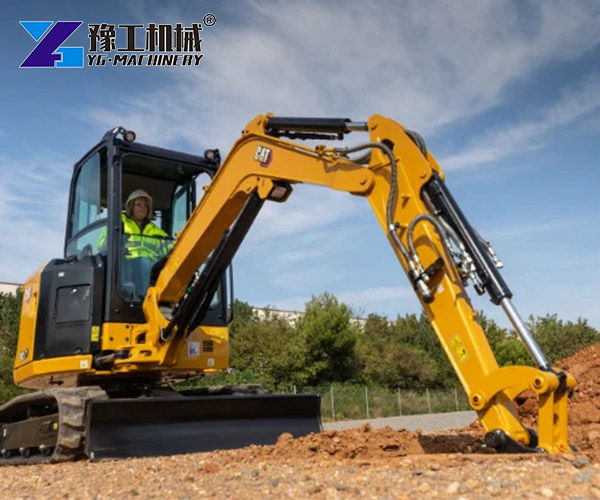 Compact excavator in operation