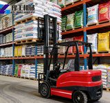 Forklift Machine Electric Forklift in Warehouse